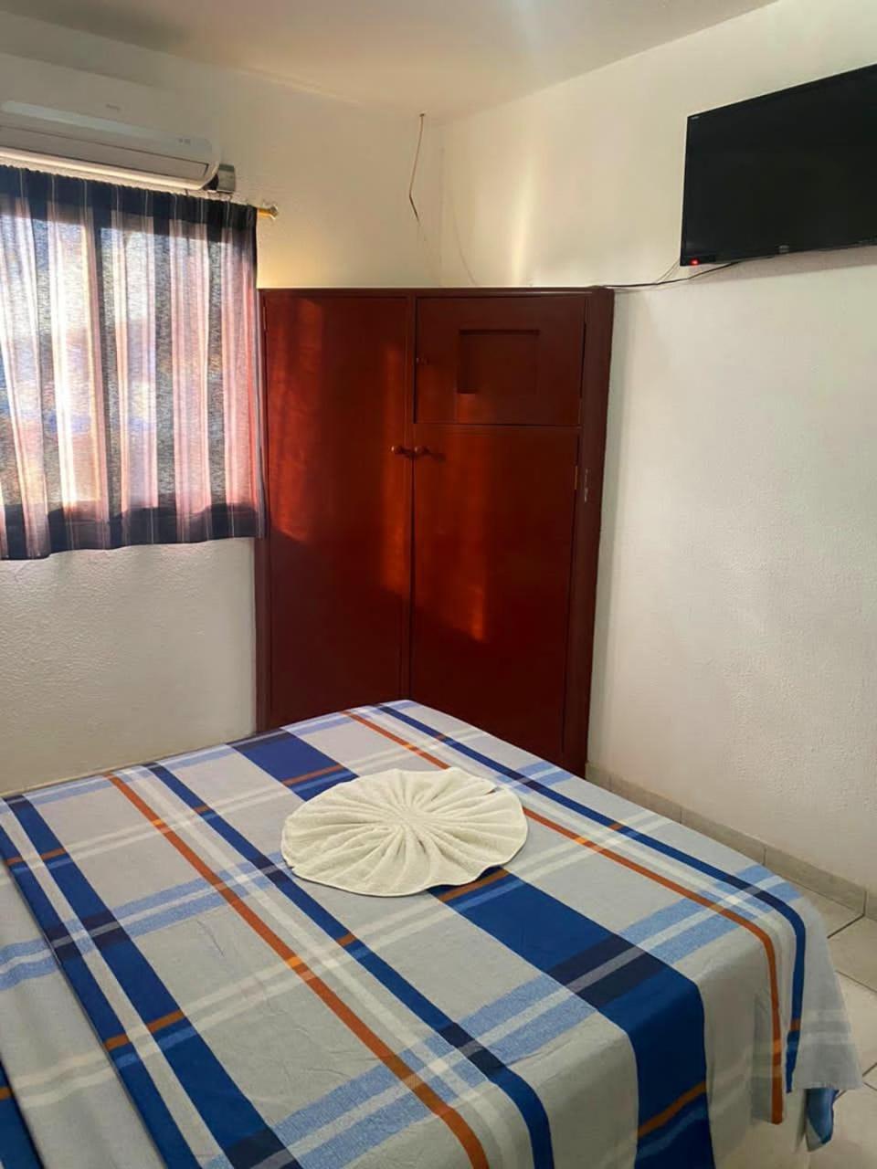 Hotel Brisas Del Mar 2022 Катья-ла-Мар Экстерьер фото